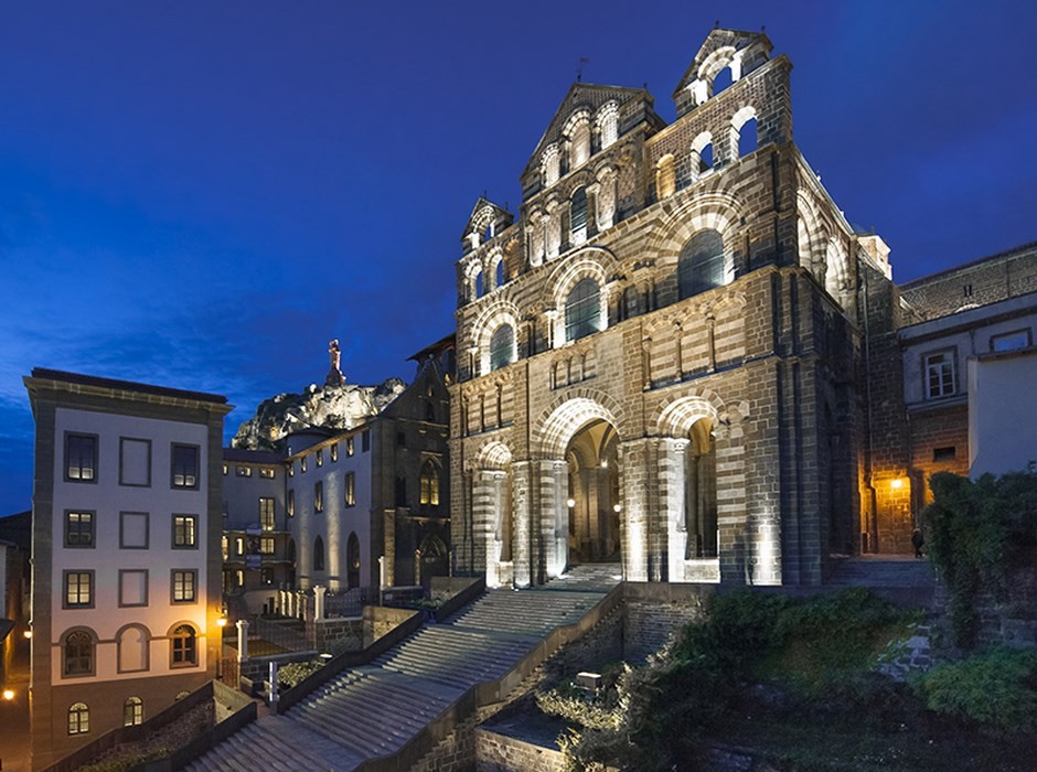 Le Puy en velay, La Catédrale et l'hôtel dieu 