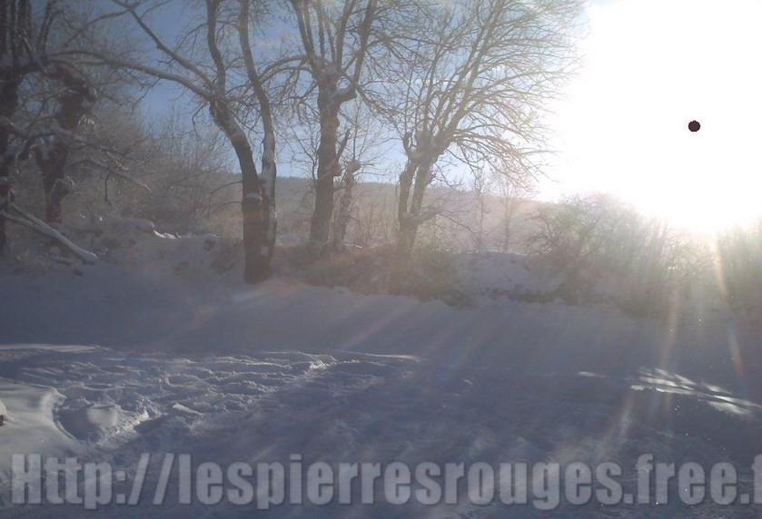  Le clos des pierres rouges  en hiver