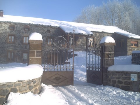  Le clos des pierres rouges  en hiver